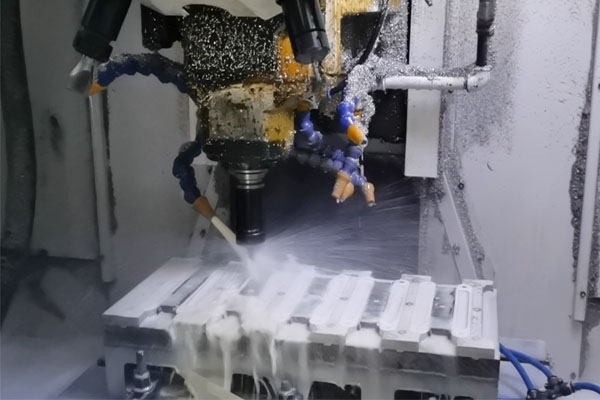 機械加工新標準，品質與效率兼顧(機械加工新標準)